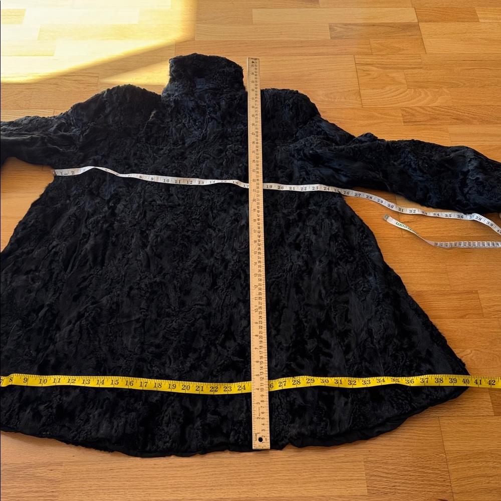 Vintage Real Fur coat for Restyle or Repurpose - Picture 15 of 16